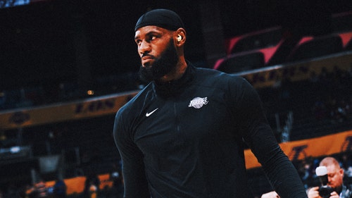 LEBRON JAMES Trending Image: Despite loss, LeBron James' return sparks optimism for Lakers