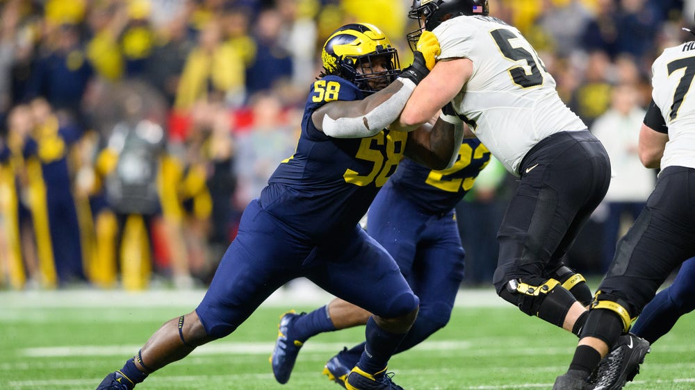 Cowboys reinforce defense by drafting Michigan DT Mazi Smith