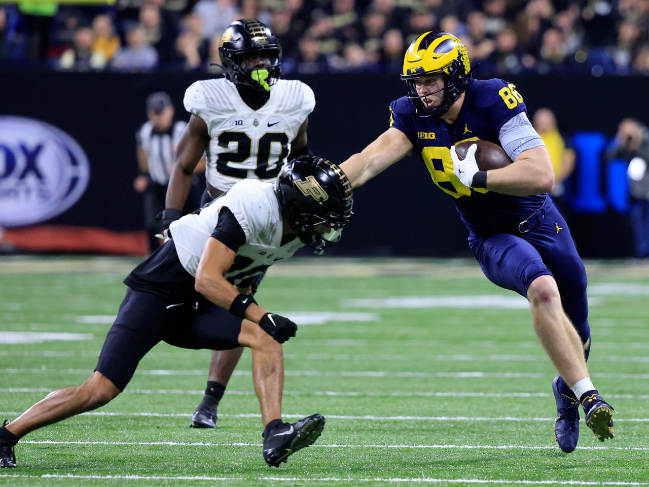 Wolverines Chase Winovich (Patriots), David Long (Rams) wait until third  round to be called