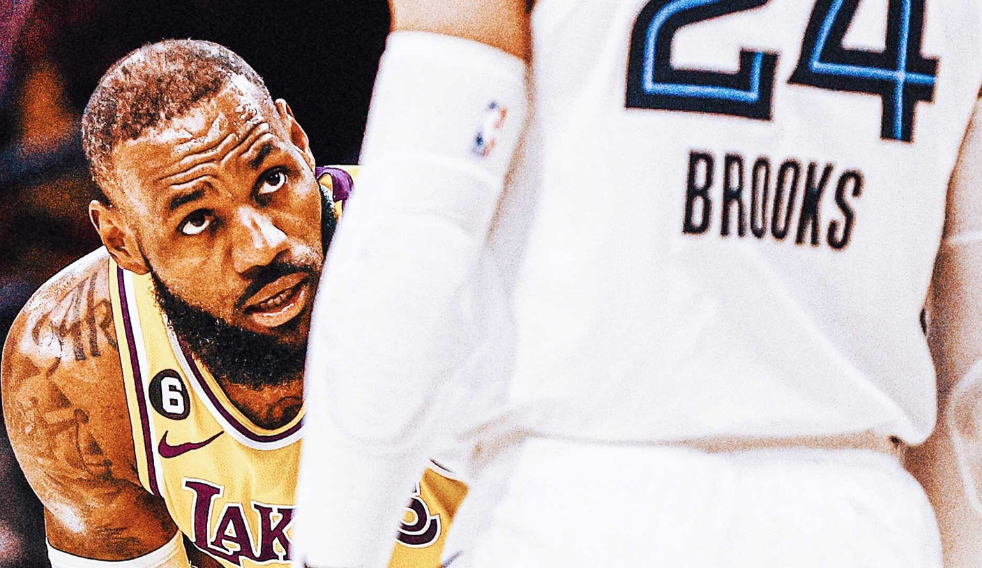 LeBron James' phone wallpaper is a Photoshopped picture of LeBron and Michael  Jordan battling each other (PHOTO)