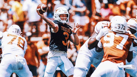 While Arch Manning draws the buzz, Quinn Ewers steals show at Texas spring game