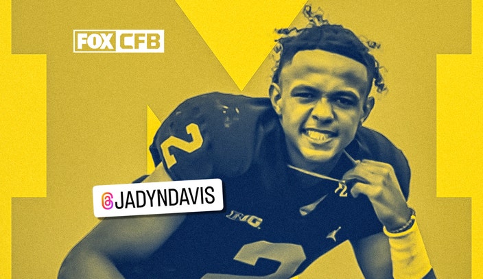 Providence Day QB Jadyn Davis commits to Michigan
