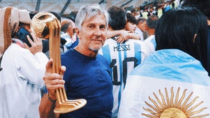 NEXT Trending Image: Lionel Messi's father says no deal agreed with a future club