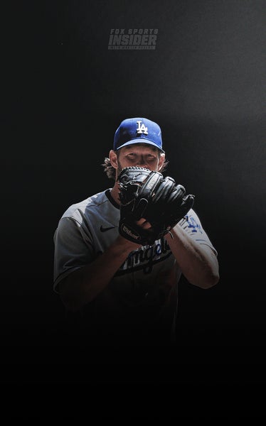Clayton Kershaw, pitching days after mother's death, deserves a historic ovation