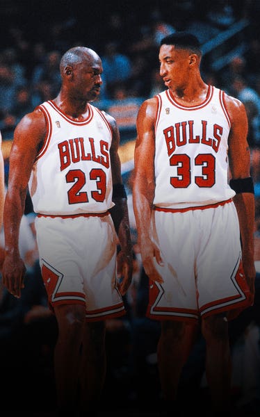 Michael Jordan was 'a horrible player' before Bulls became 'a team,' Scottie Pippen says