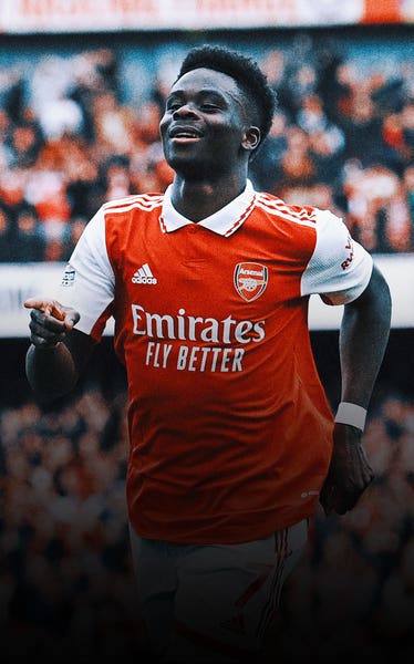 Arsenal signs star winger Bukayo Saka to extended contract through 2027