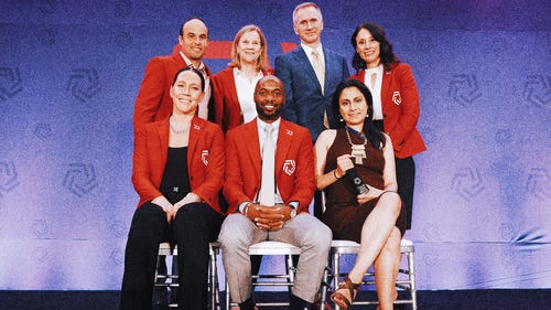 MLS Trending Image: Landon Donovan, Lauren Holiday among those enshrined in soccer Hall of Fame