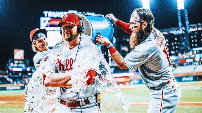 Phillies' Craig Kimbrel is third-fastest ever to earn 400 saves