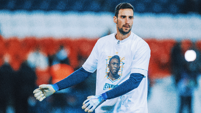 PSG goalkeeper Sergio Rico hospitalized after horse-riding accident in Spain