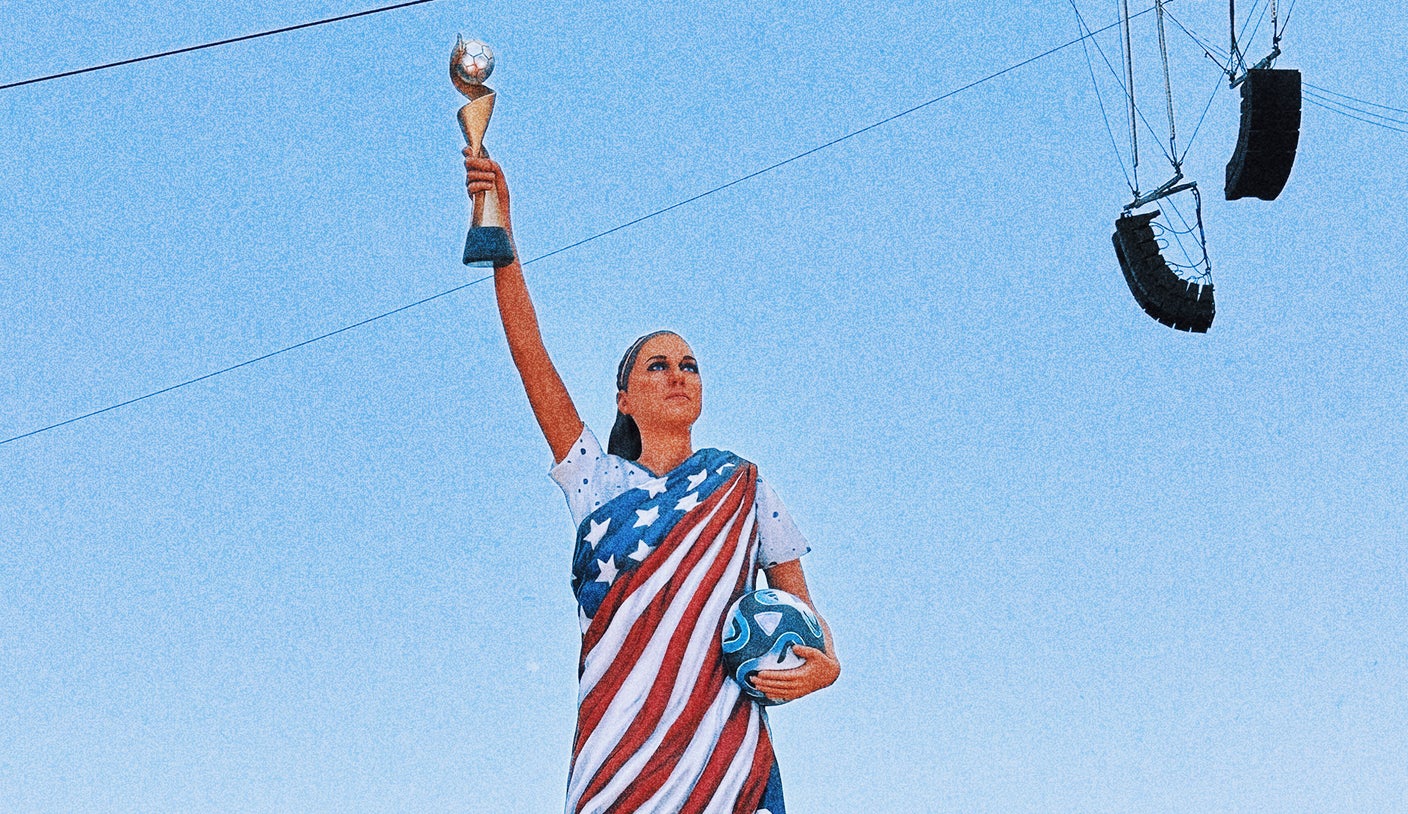 USWNT star Alex Morgan gets Statue of Liberty treatment ahead of World Cup