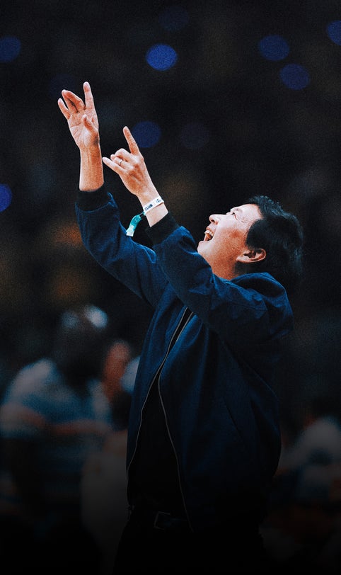 Ken Jeong hilariously misses half-court shots during NBA Finals Game 1