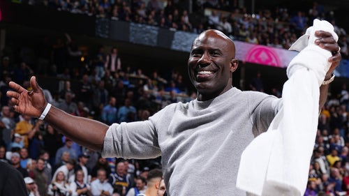 NBA Trending Image: Broncos icon Terrell Davis is latest viral, sad, sports fan at NBA Finals
