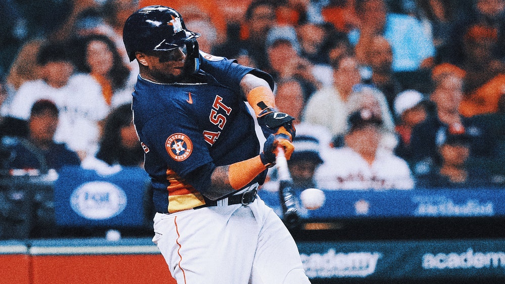 Report: Astros' Martín Maldonado Playing with Broken Hand Injury in World  Series, News, Scores, Highlights, Stats, and Rumors