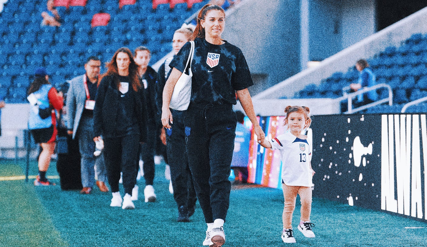 USWNT star Alex Morgan’s ‘heart is full’ after daughter arrives in New Zealand
