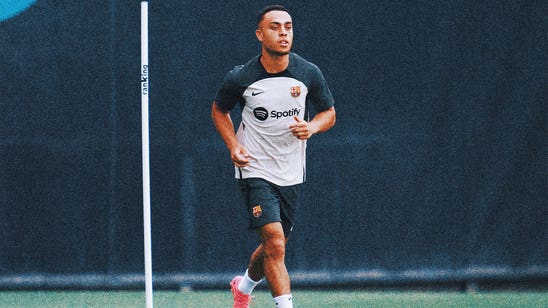 Sergiño Dest says he wants to prove himself at Barcelona: 'It's up to me'