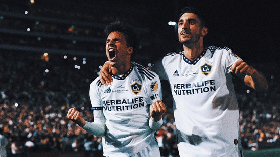 Riqui Puig leads Galaxy to win over LAFC in front of MLS record crowd of 82,110