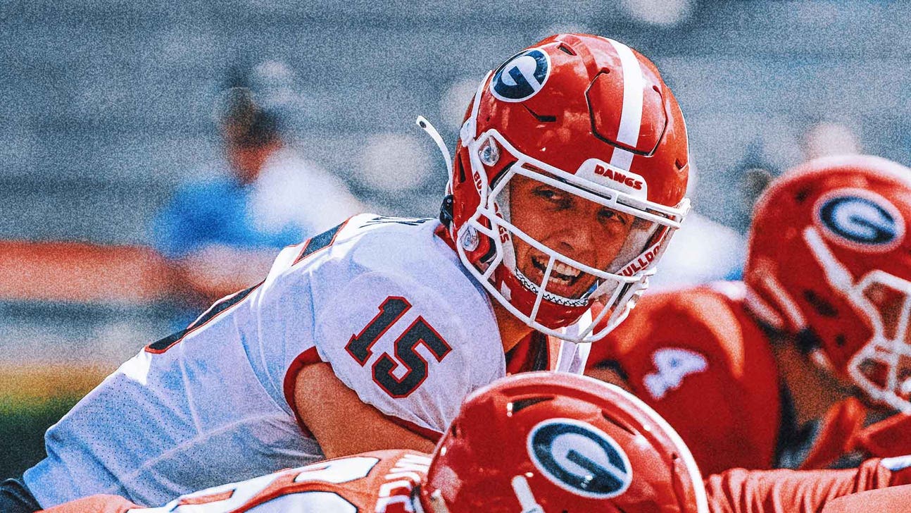Carson Beck succeeds Stetson Bennett as Georgia's starting quarterback