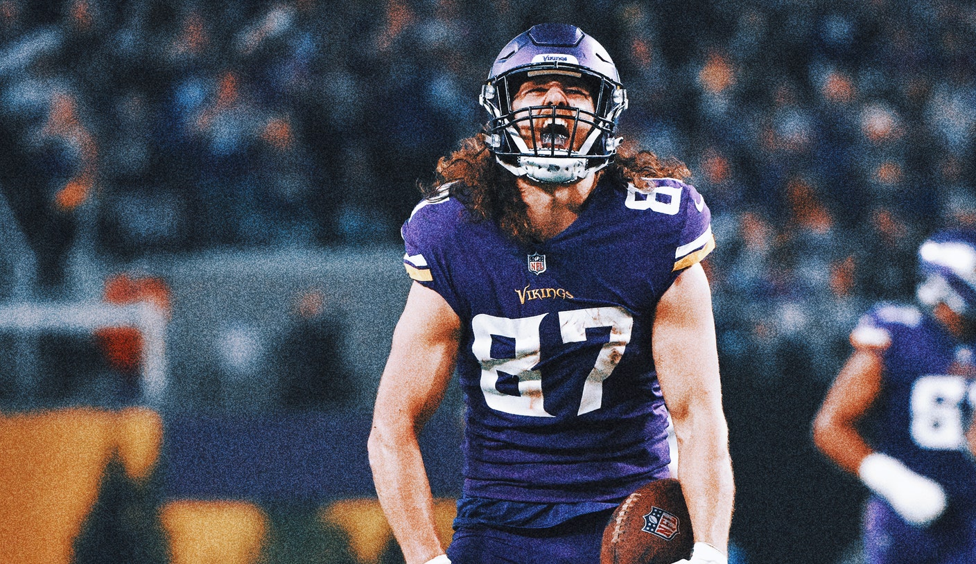 T.J. Hockenson, Vikings agree to record extension for tight end