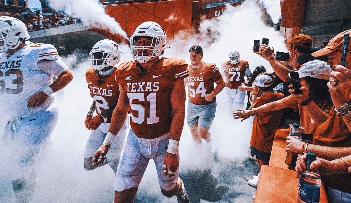 Texas Longhorns Make a Dramatic Uniform Change for First Time in