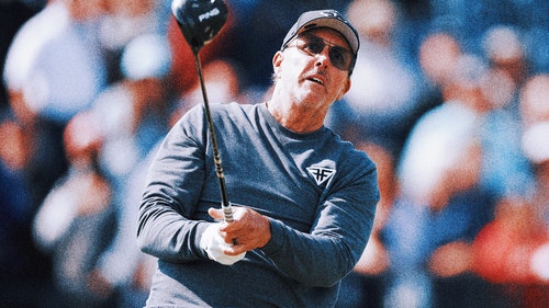 PGA TOUR Trending Image: Phil Mickelson has wagered more than $1B, according to renowned gambler