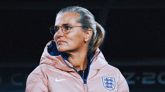Sarina Wiegman has no plans of leaving England to coach USWNT amid speculation