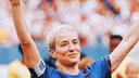 Megan Rapinoe honored by OL Reign in front of record NWSL crowd