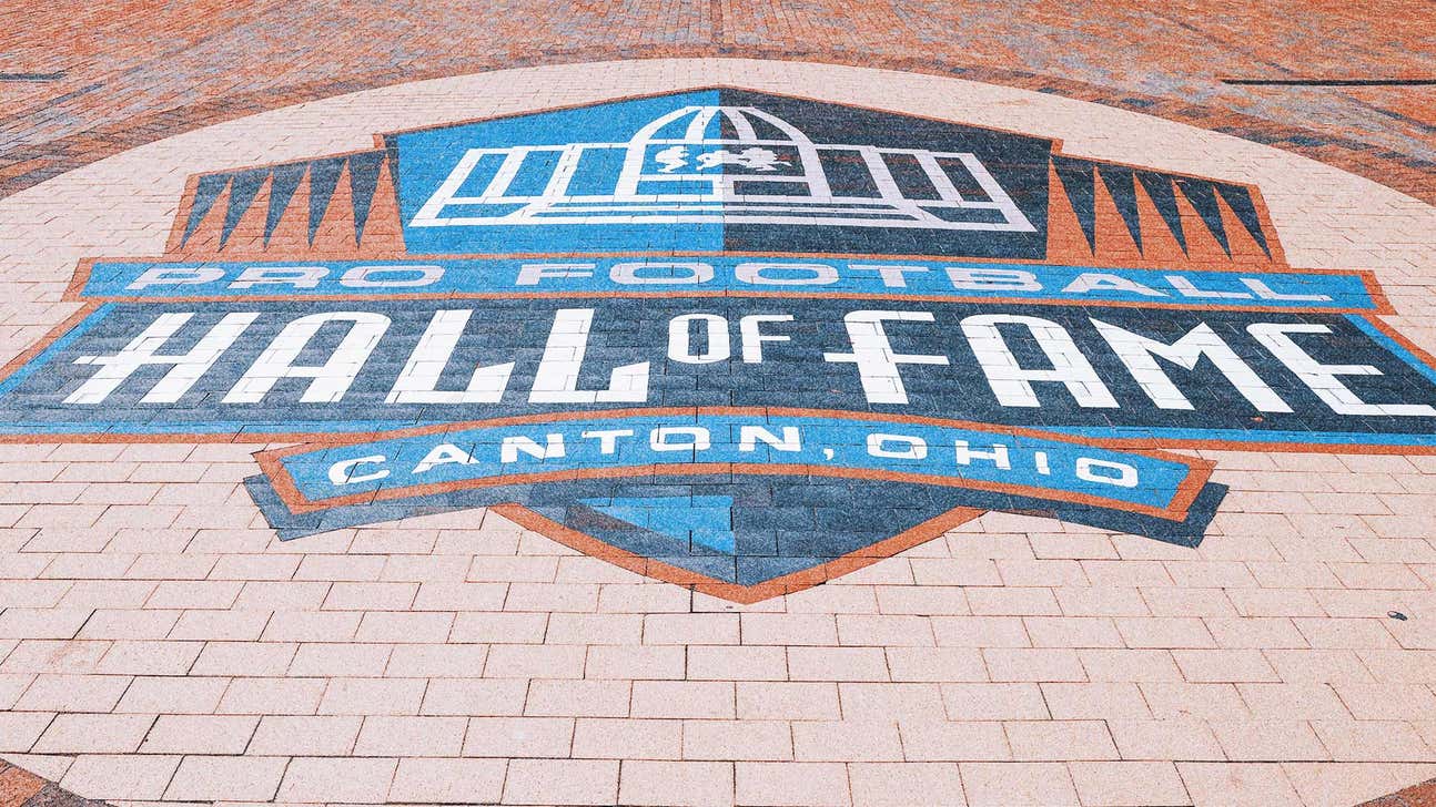 Julius Peppers, Antonio Gates headline new 2024 Pro Football Hall of Fame nominees