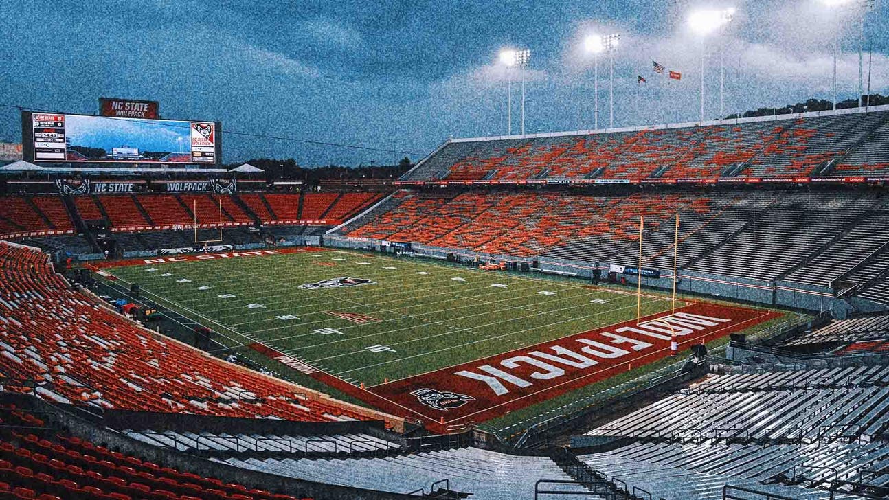 No. 10 Notre Dame rolls over NC State after game interrupted by lightning