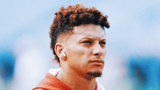Chiefs' Patrick Mahomes to Derek Jeter: Growing up, I wanted to be MLB player