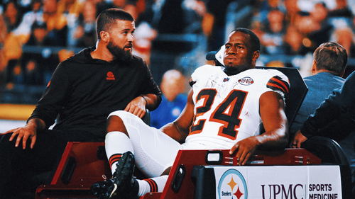 NFL Trending Image: Browns RB Nick Chubb suffers knee injury; expected to miss rest of the season
