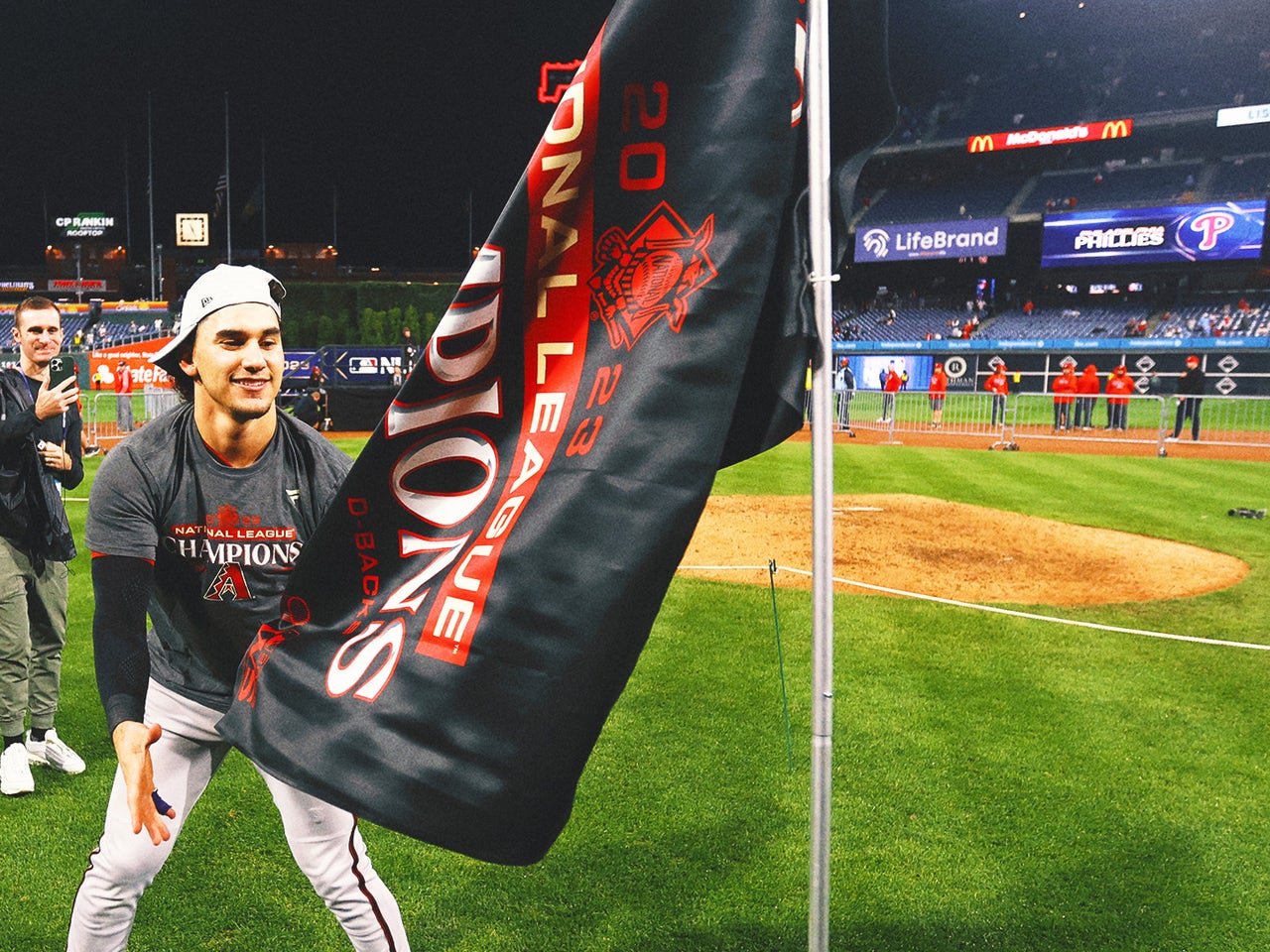 Rico MLB Diamondbacks D Logo Banner Flag