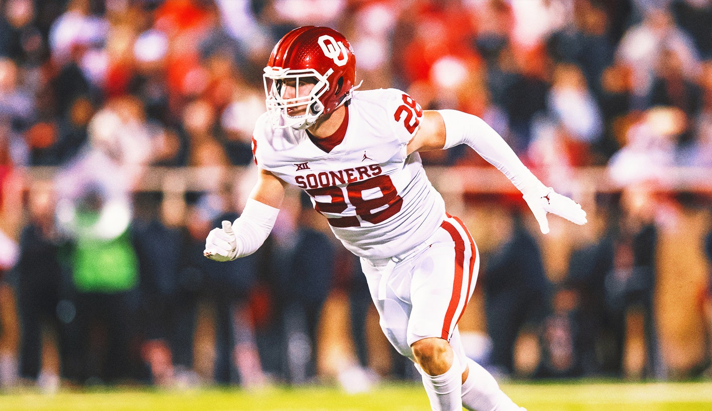 Oklahoma teammates get matching 'Horns Down' Texas logo tattoos after huge rivalry win