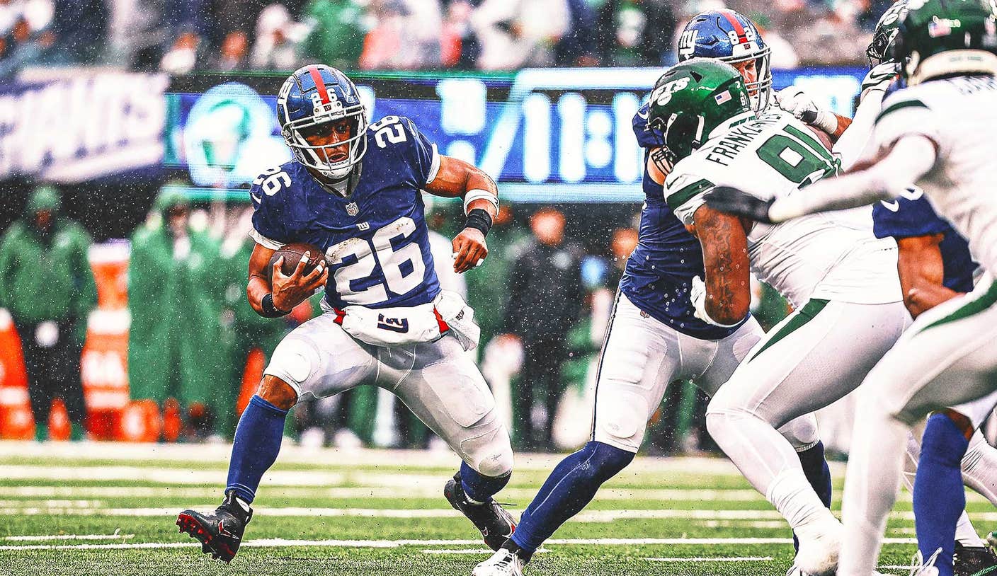 Saquon Barkley's Impressive Performance Carries Giants, Controversial ...