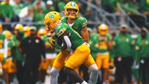 NEXT Trending Image: Bo Nix sets NCAA record for most starts, leads Oregon to win over Washington State