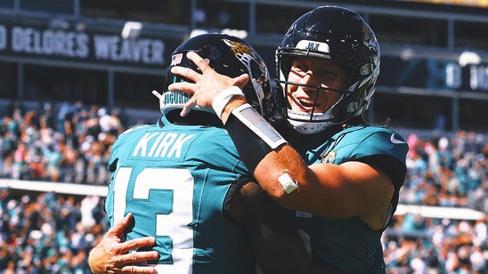 Jaguars play best game of season to beat Colts, take first place in AFC South