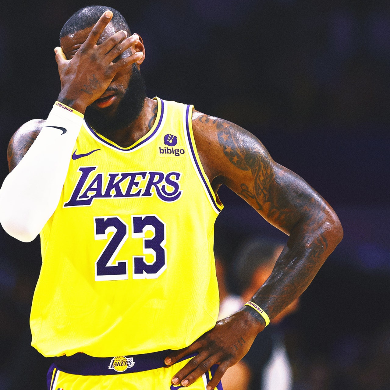 LeBron James breaks NBA's all-time minutes record as Lakers lose