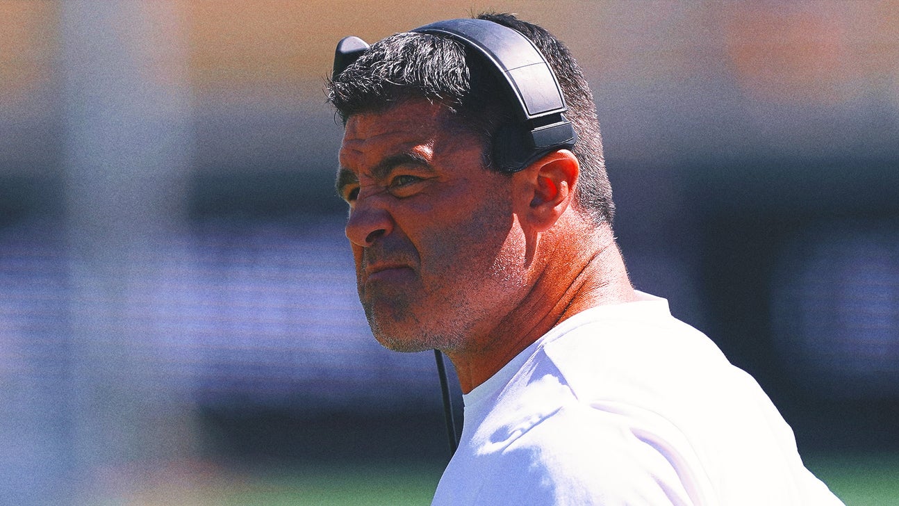 Ex-Oklahoma players Seth Littrell, Joe Jon Finley take over Sooners' offense