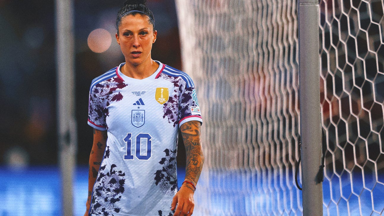 Jenni Hermoso says she 'received threats' after unwanted kiss from Spanish FA president