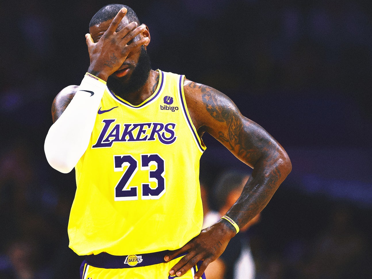 LeBron James breaks NBA's all-time minutes record as Lakers lose