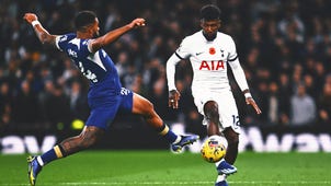 PREMIER LEAGUE Trending Image: Tottenham's unbeaten streak ends with 4-1 loss to Chelsea