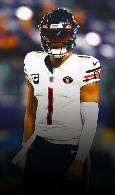 Instead of replacing Justin Fields, should Bears pair him with Marvin Harrison Jr.?