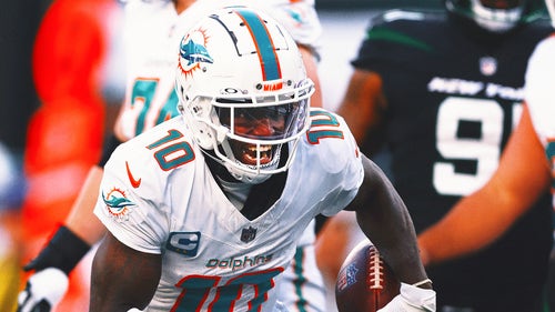MIAMI DOLPHINS Trending Image: 2024-25 NFL odds: Tyreek Hill favored for OPOY; McCaffrey closing in