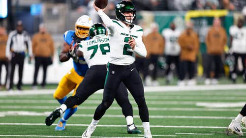 NFL Trending Image: New York Jets vs. Las Vegas Raiders: Prediction, odds, picks