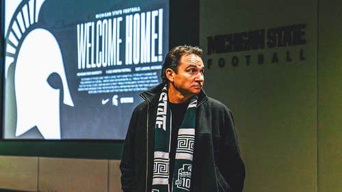 COLLEGE FOOTBALL Trending Image: Michigan State added 7th year, starting at $7.25M, to land Jonathan Smith
