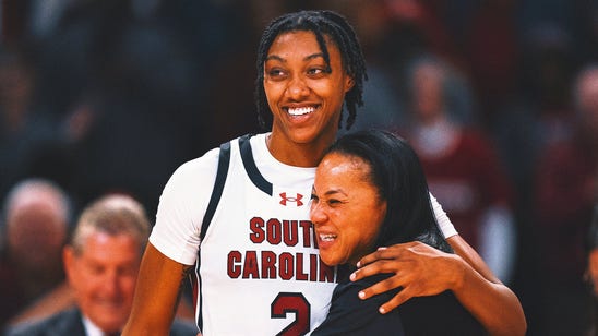 South Carolina jumps to No. 1 in AP Top 25 women's basketball poll