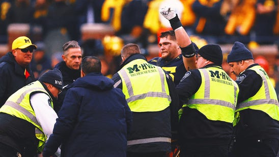 Michigan OL Zak Zinter undergoes surgery after suffering broken tibia, fibula