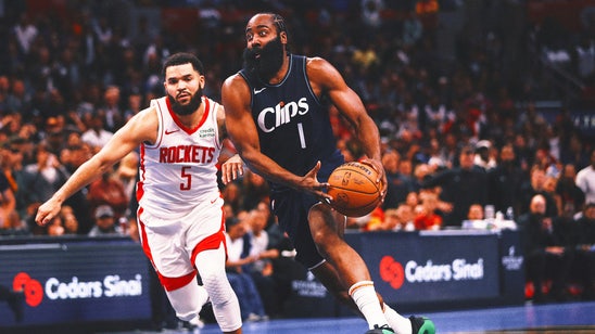 James Harden ends Clippers' 6-game losing streak with tiebreaking 4-point play