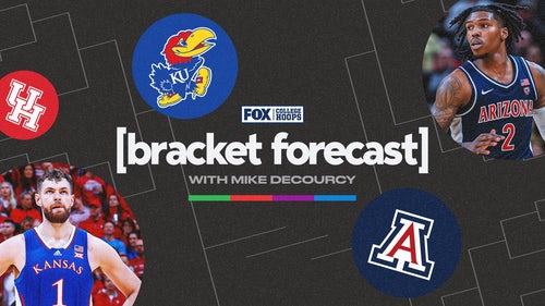 Dixon melakukan tembakan tiga angka, mencetak 32 poin dalam kemenangan 68-66 OT Villanova atas No. 1.  12 Creighton Dixon melakukan tembakan tiga angka, mencetak 32 poin dalam kemenangan 68-66 OT Villanova atas No. 1.  12 Creighton