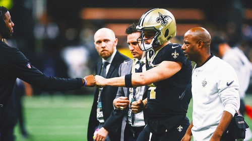 NEW ORLEANS SAINTS Trending Image: Saints QB Derek Carr clears concussion protocol, could play vs. Panthers