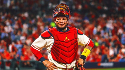 ST LOUIS CARDINALS Trending Image: Yadier Molina lands front-office job with St. Louis Cardinals